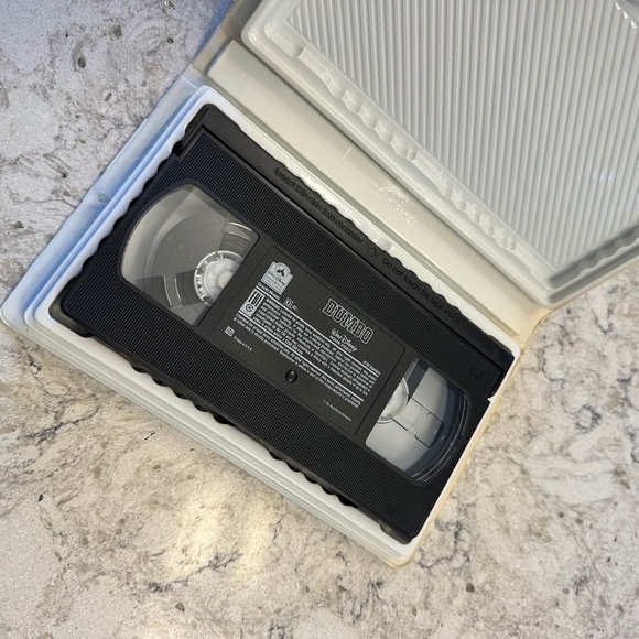 VHS - Dumbo‎ - - Picture 4 of 4